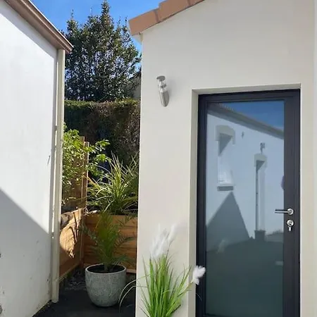 Maison Proche Du Centre Порник